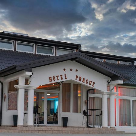 Complex Praga Hotel Gorno Lakocerej Ngoại thất bức ảnh