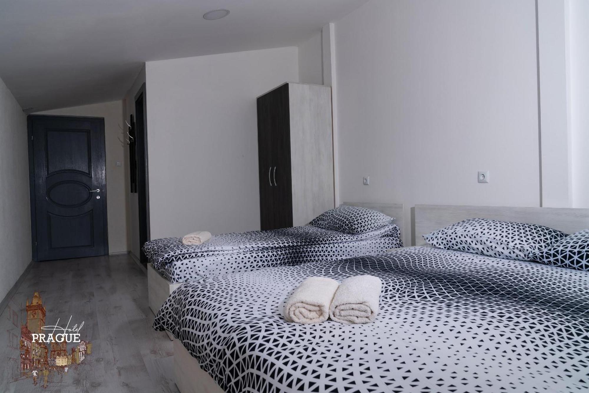 Complex Praga Hotel Gorno Lakocerej Ngoại thất bức ảnh